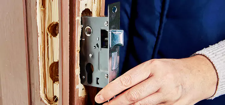 Garage Door Lock Replacement Junction City